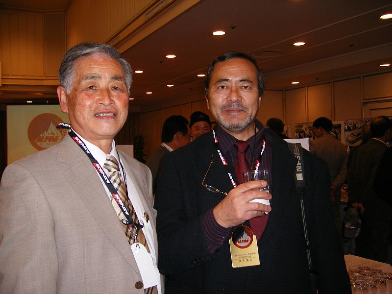 DSCF1415.JPG -  
清木博志
 
 
 
　４０年近い付き合いの元ＰＤのカメラマン。
 
 