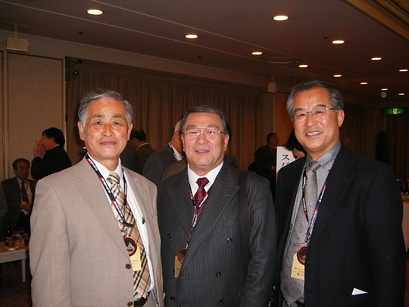 DSCF1430.JPG -  
難波貞文・鶴ヶ谷慶市
 
 
 
　ＰＤＱＭの取材でお世話になった鶴ヶ谷さんＣＭＳＣ青森は現在は弘前市の市会議員です。
 
 